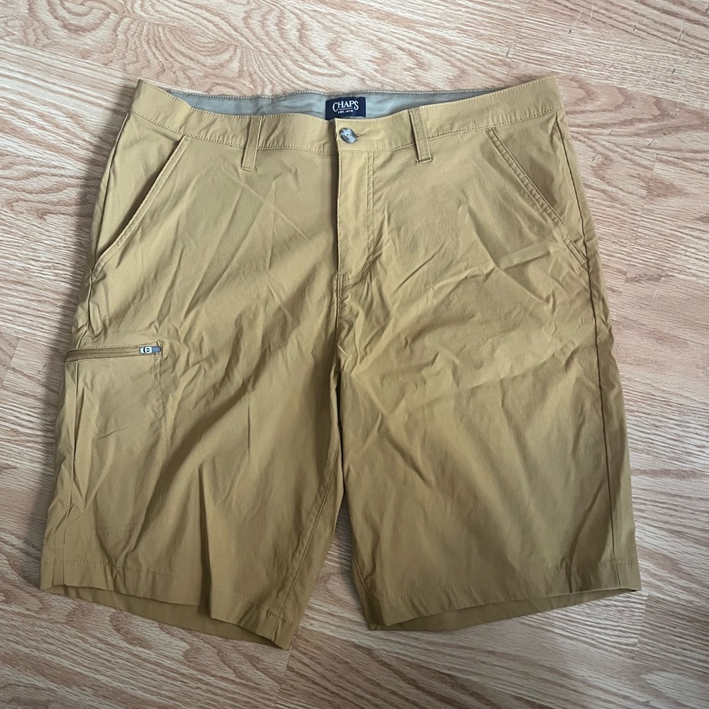 Chaps Men's Tan nylon Shorts